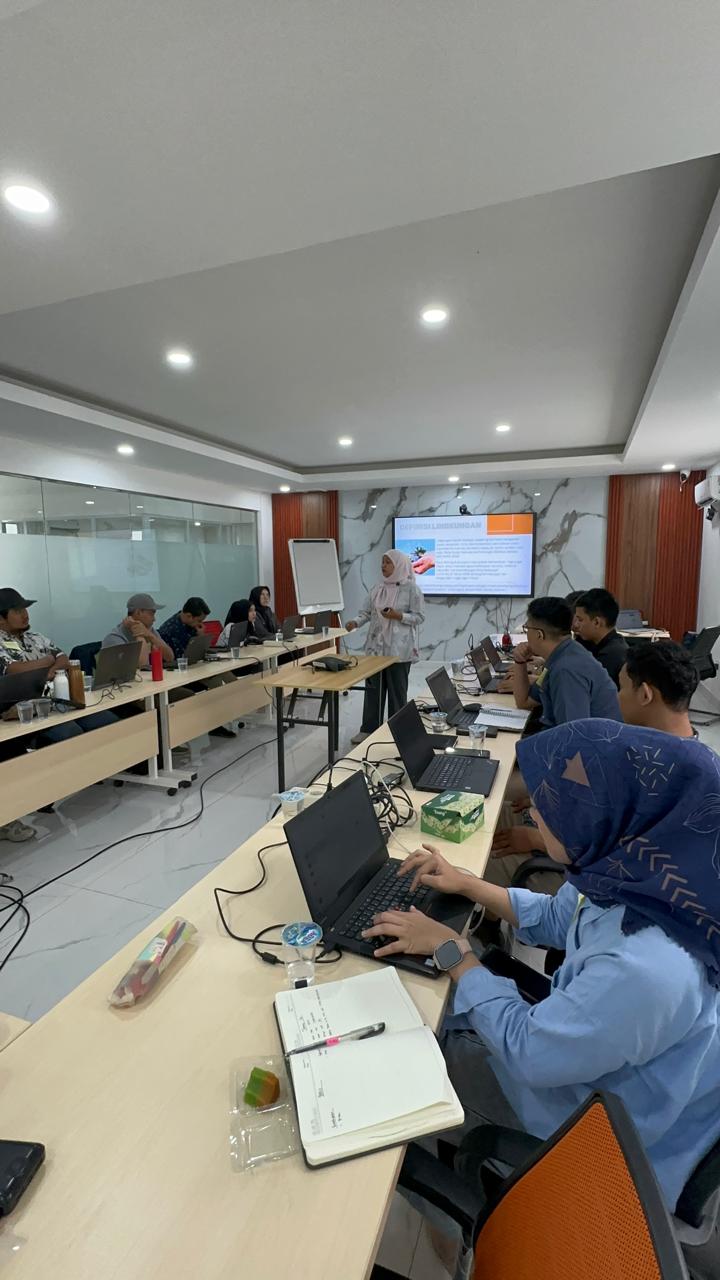 SIMENTEKNINDO training photo